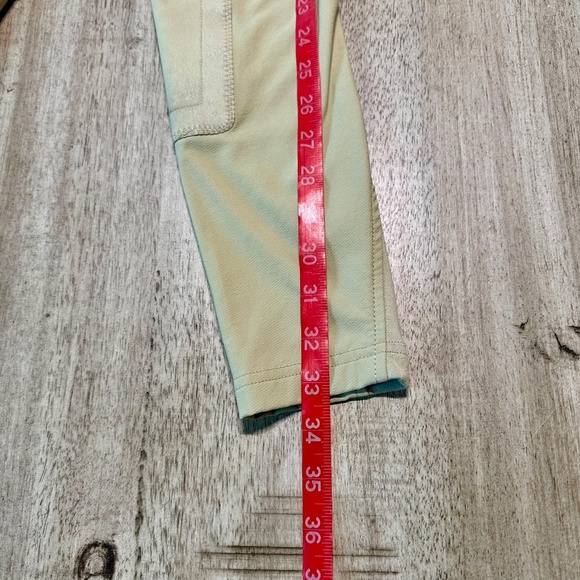 Kerrits Equestrian Knee Patch Riding Breeches - Picture 5 of 8